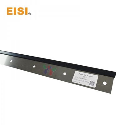 Daya tahan tinggi Heidelberg SM74 Cuci Up Blade 825X60X0.5mm 9 Lubang